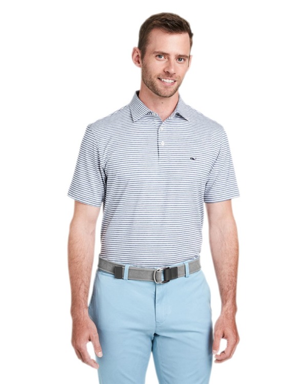 G011145 vineyard vines