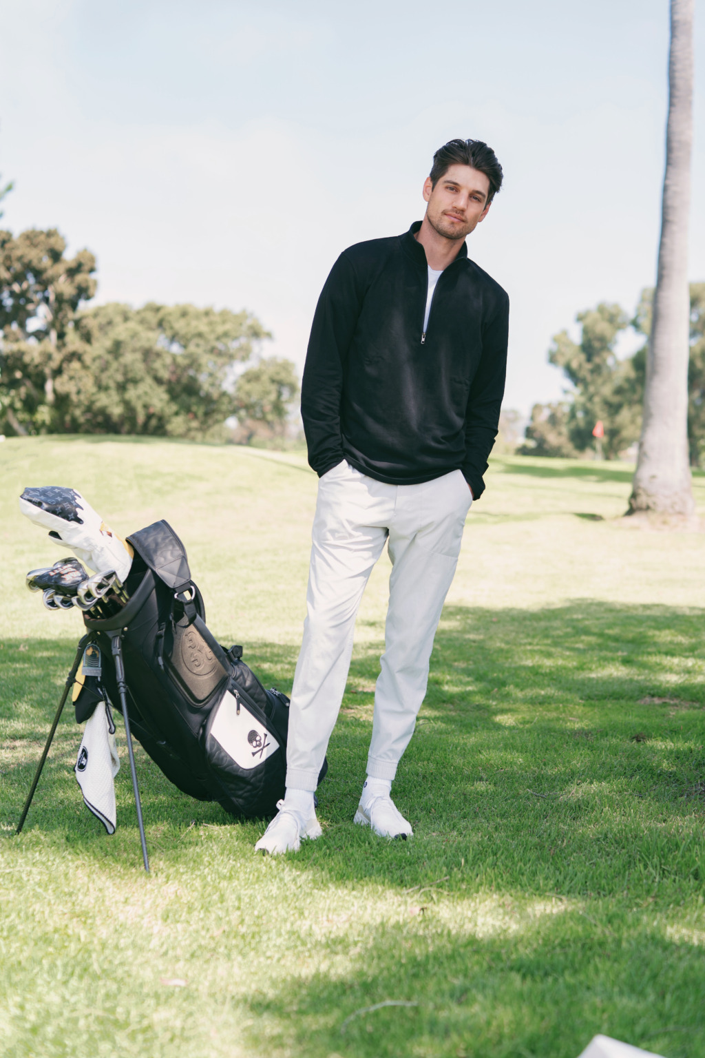 EXP20PQ Men's Perform Quarter-Zip Pullover - Image 5