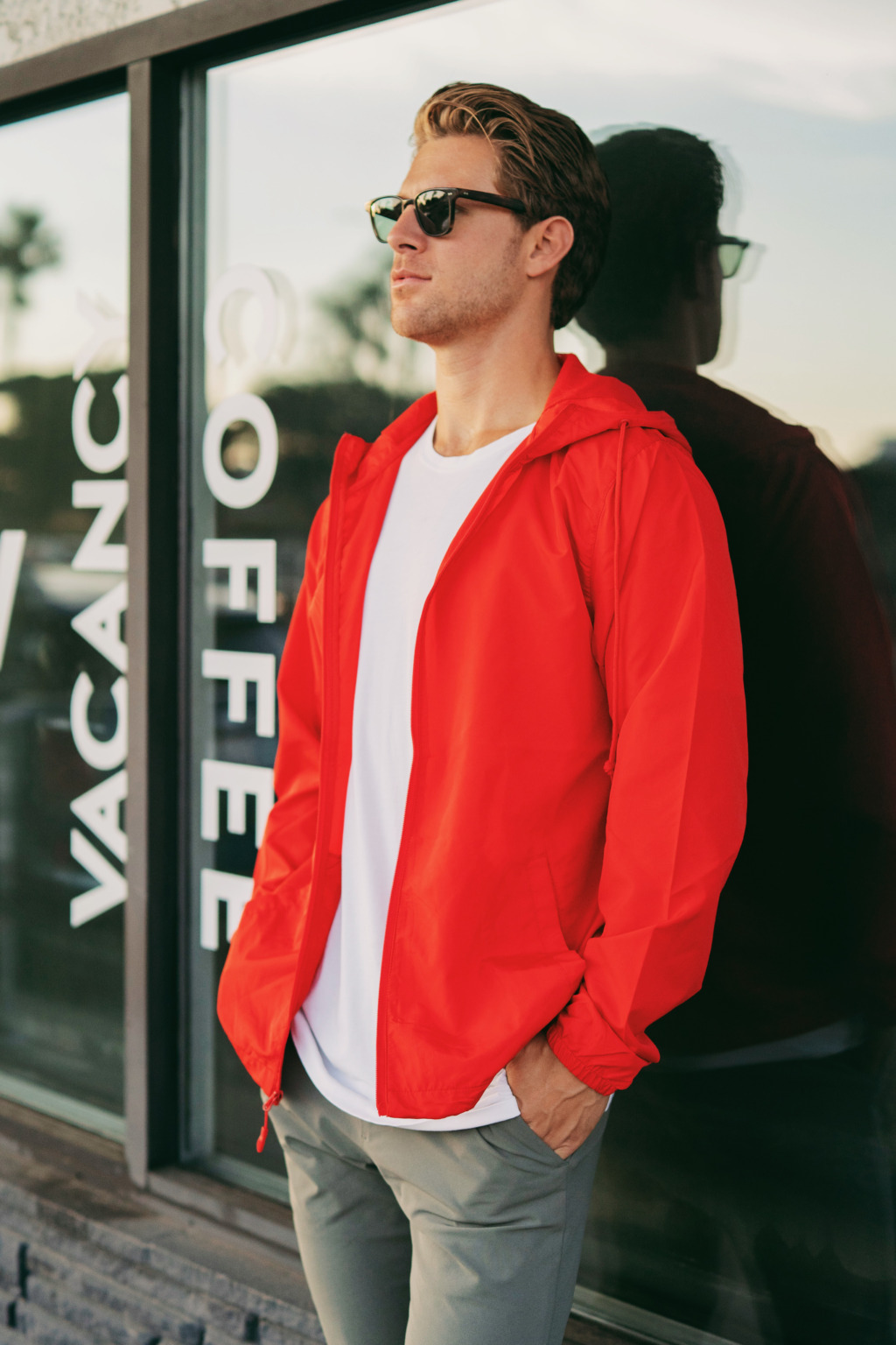 EXP54LWZ Men's Lightweight Windbreaker Full-Zip Jacket - Image 4