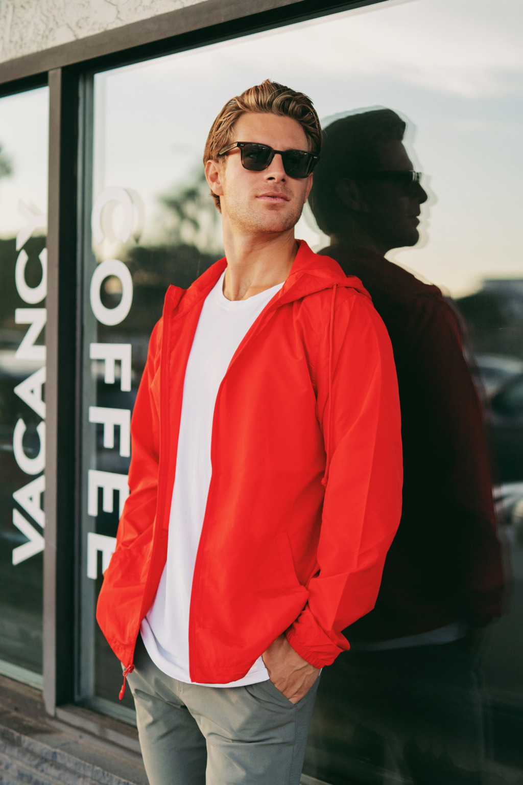 EXP54LWZ Men's Lightweight Windbreaker Full-Zip Jacket - Image 3