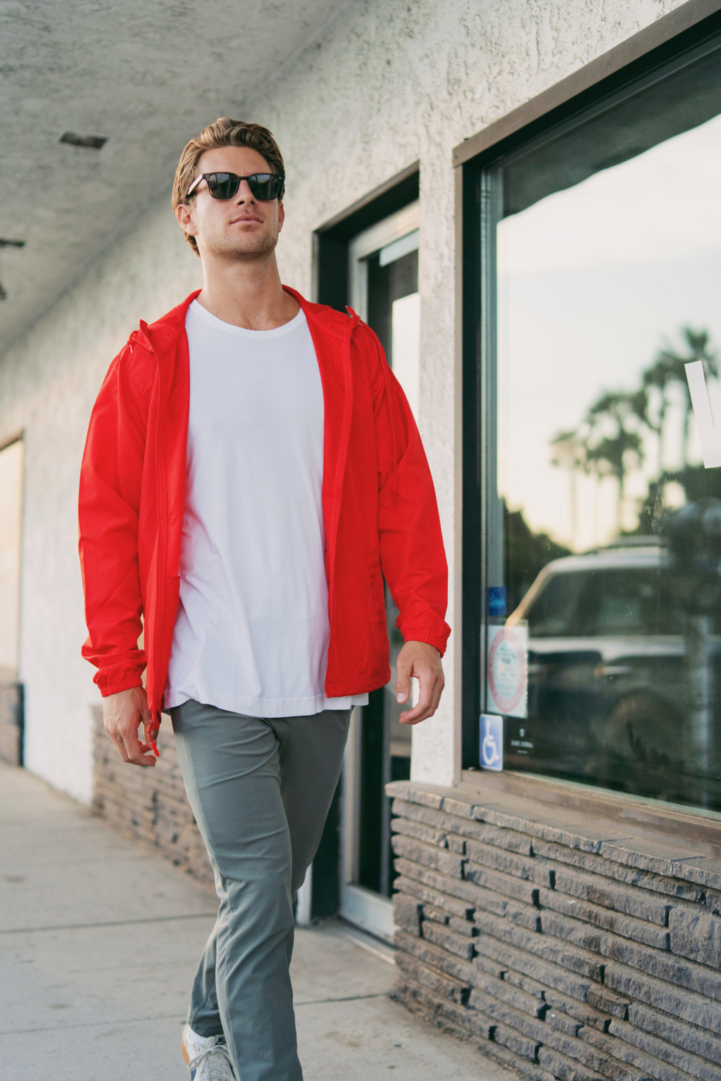 EXP54LWZ Men's Lightweight Windbreaker Full-Zip Jacket - Image 7