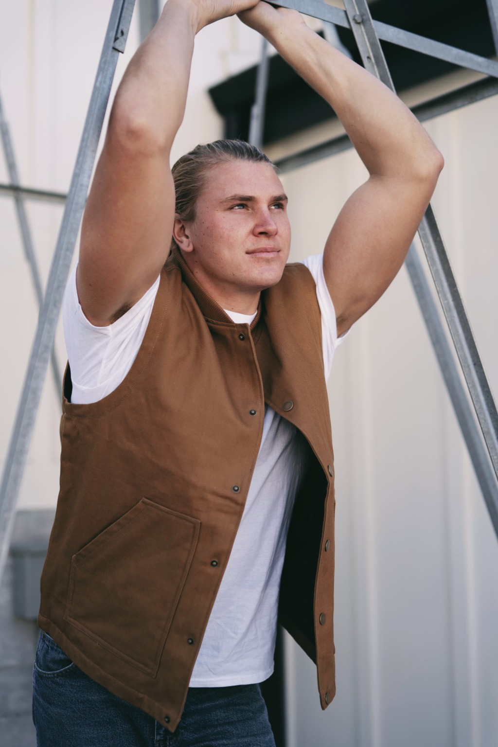EXP560V Men's Insulated Canvas Workwear Vest - Image 22