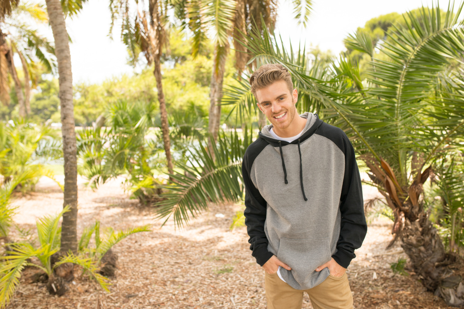 IND40RP Unisex Raglan Hooded Sweatshirt - Image 4