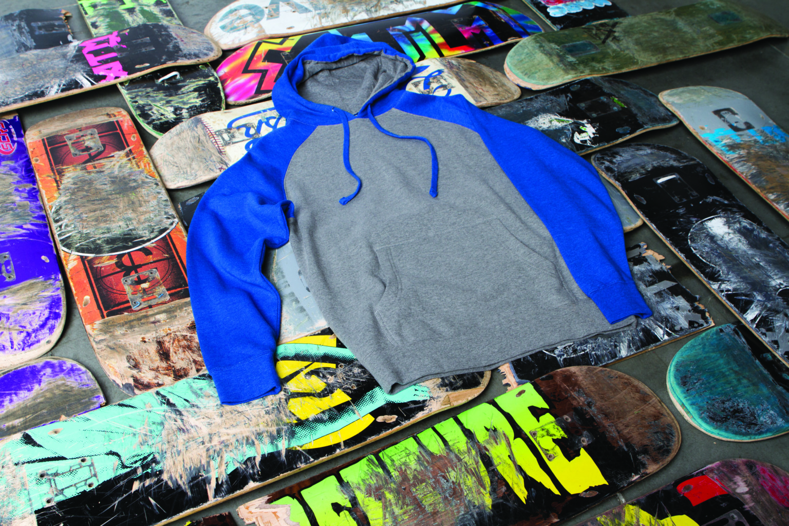 IND40RP Unisex Raglan Hooded Sweatshirt - Image 3