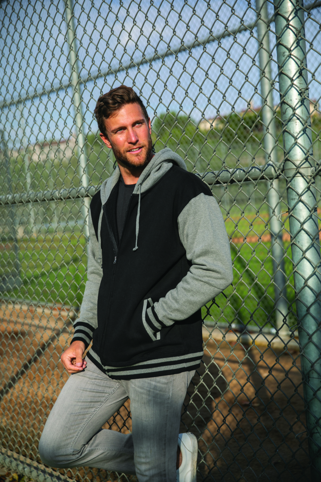 IND45UVZ Unisex Heavyweight Varsity Full-Zip Hooded Sweatshirt