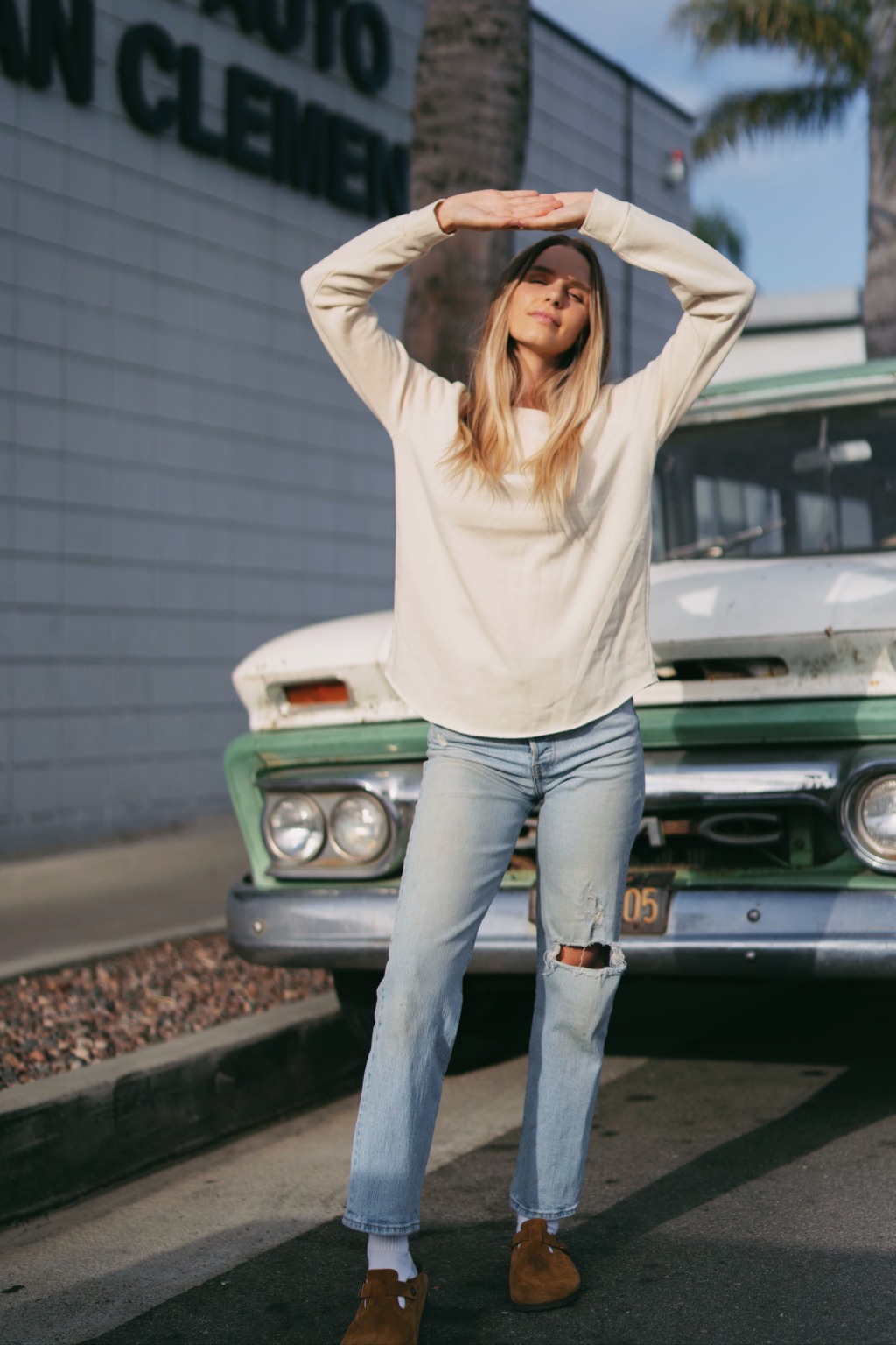 PRM2000 Women's California Wave Wash Crewneck Sweatshirt - Image 17