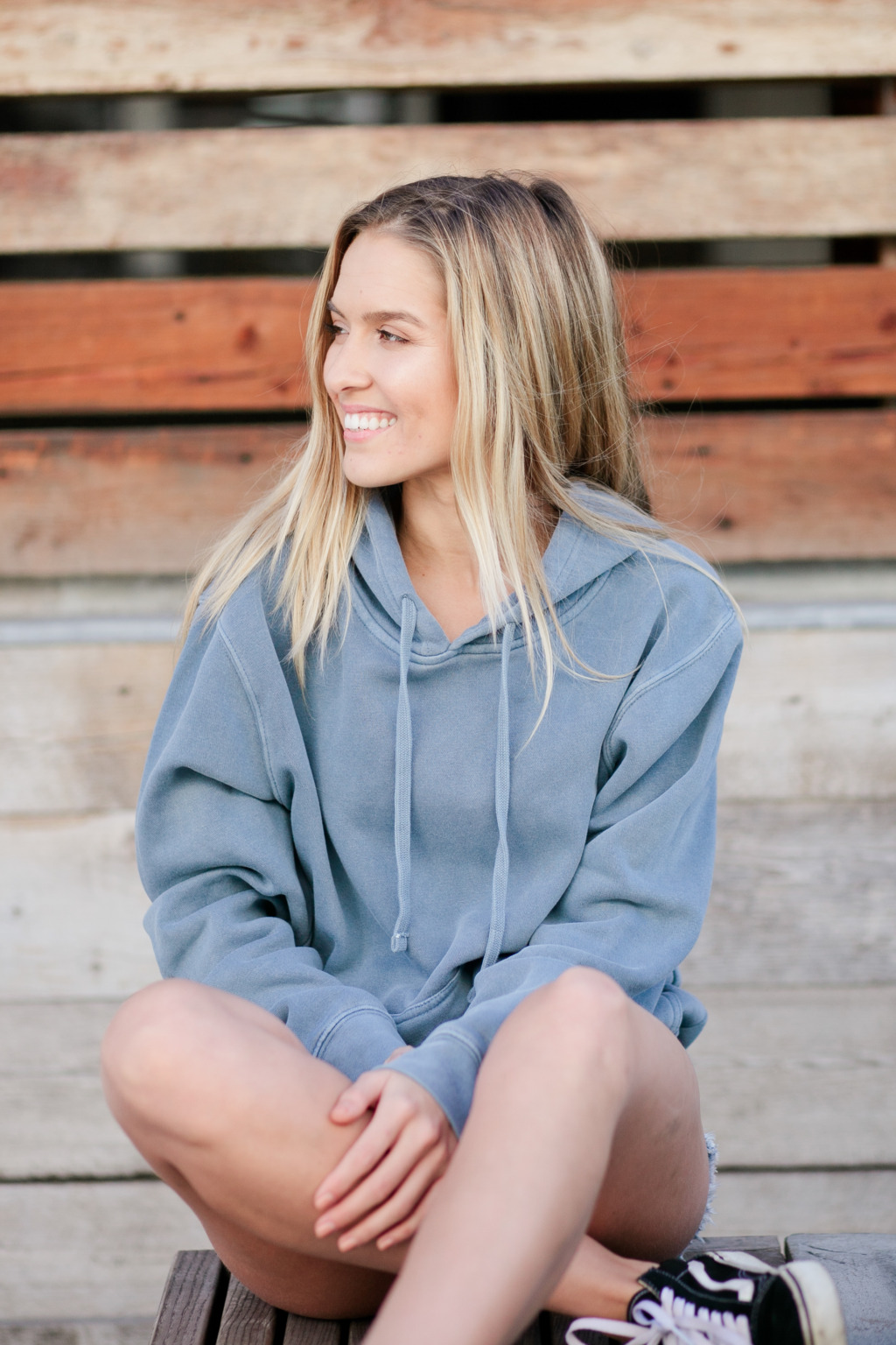 PRM4500 Unisex Midweight Pigment-Dyed Hooded Sweatshirt - Image 3